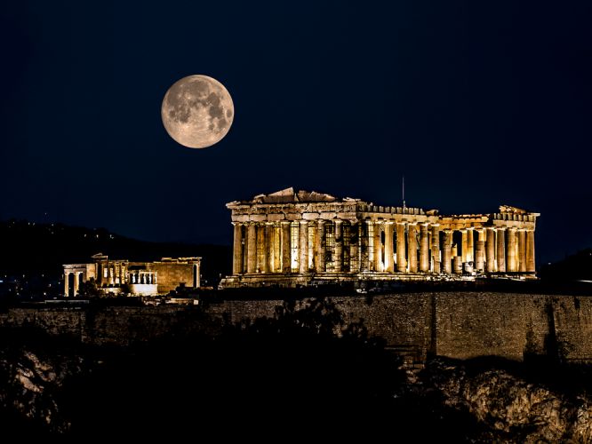 acropolis at nightime Lambros Kazan shutterstock