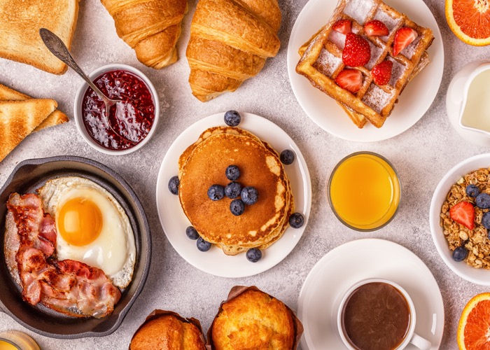 brunch Tatiana Bralnina shutterstock