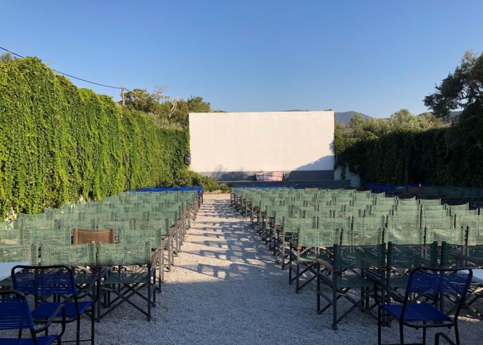 open air cinema athens gezginadvisor shutterstock