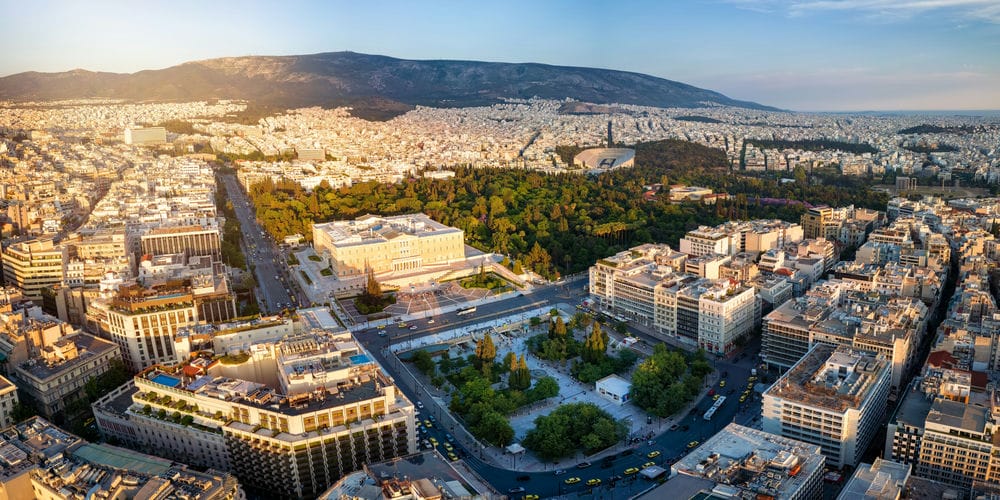 images/blog/images/Athens-travel-blog/Syntagma-square/Syntagma-square-intro.jpg