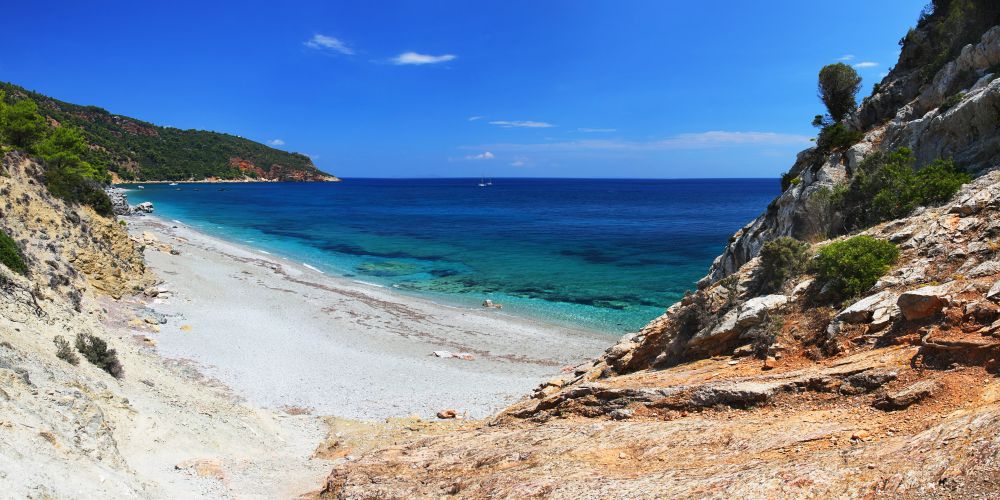 images/blog/images/Intro-Images/Greek-Islands/sporades-islands-velanio-beach-skopelos.jpg