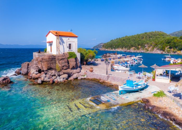 Lesvos island - credits: Georgios Tsichlis/Shutterstock.com