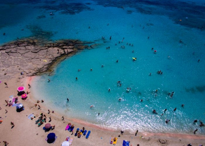 Elafonisi beach - credits: Alexandros Kant/Shutterstock.com