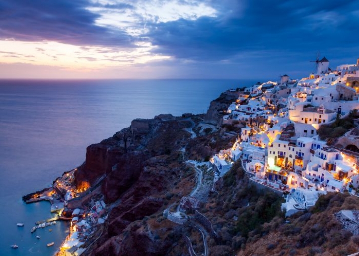 View of the island of Santorini - credits: ian woolcock/Shutterstock.com