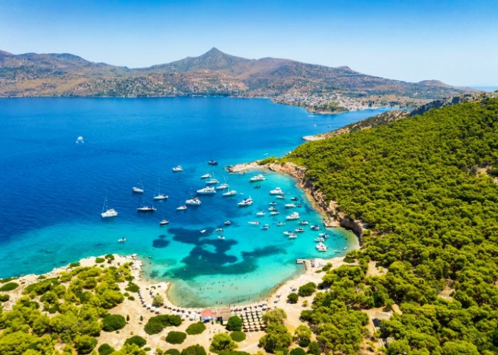 Aegina, Moni island - credits: Sven Hansche/Shutterstock.com